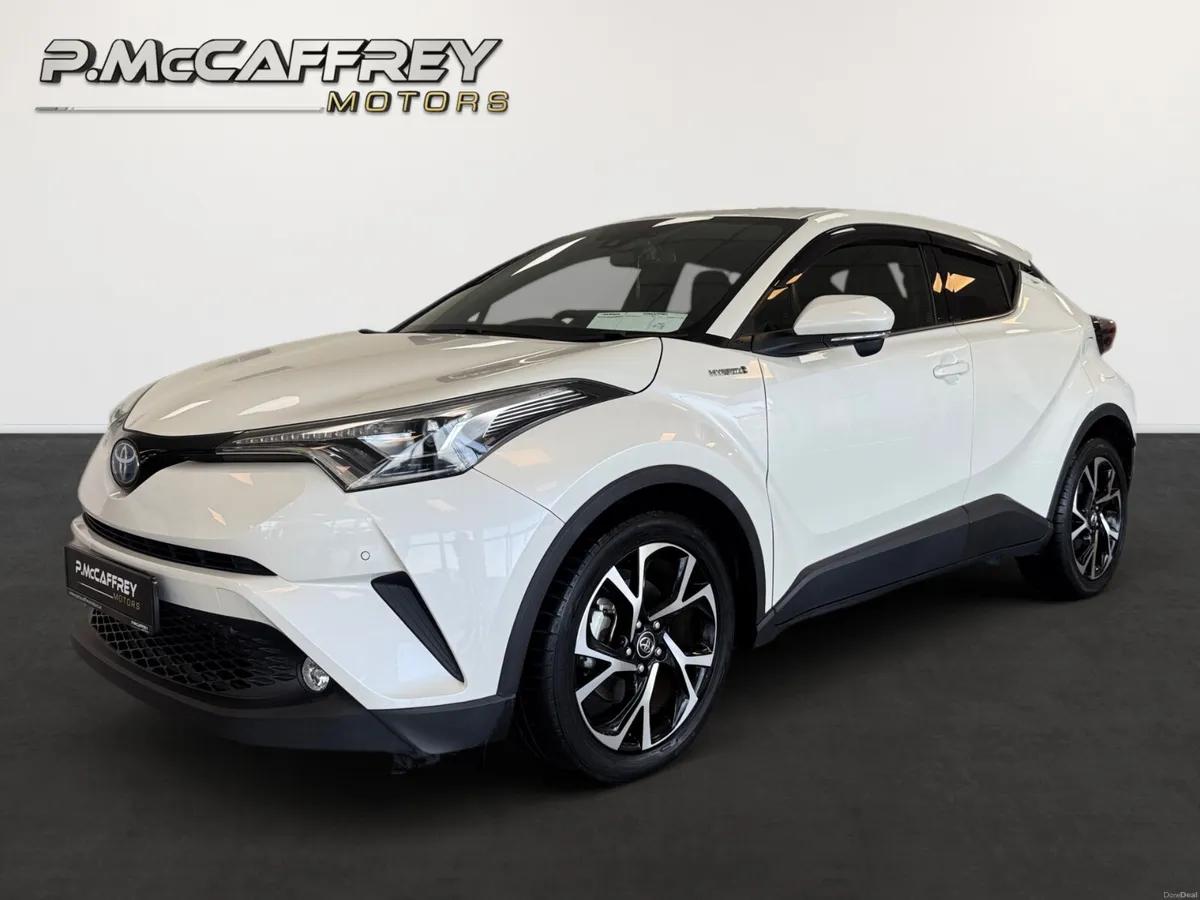 2017 Toyota C-HR Luna Sport Leather Reversing Came - Image 1