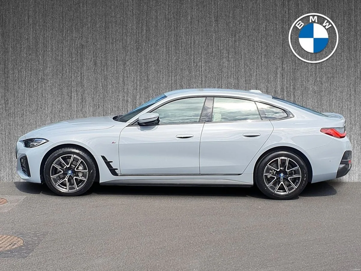 BMW i4 eDrive35 M Sport - Image 4