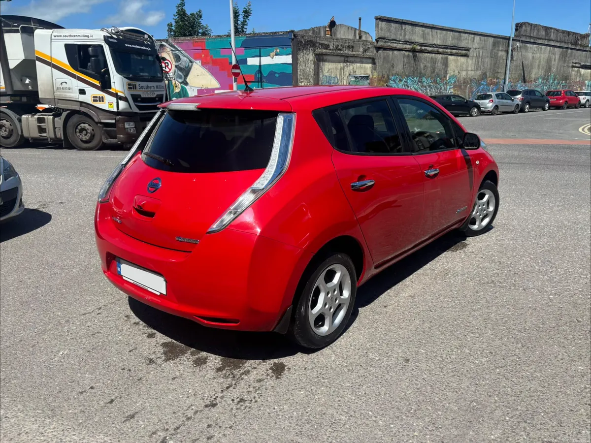 Nissan Leaf 2016 Brand New NCT - Image 3