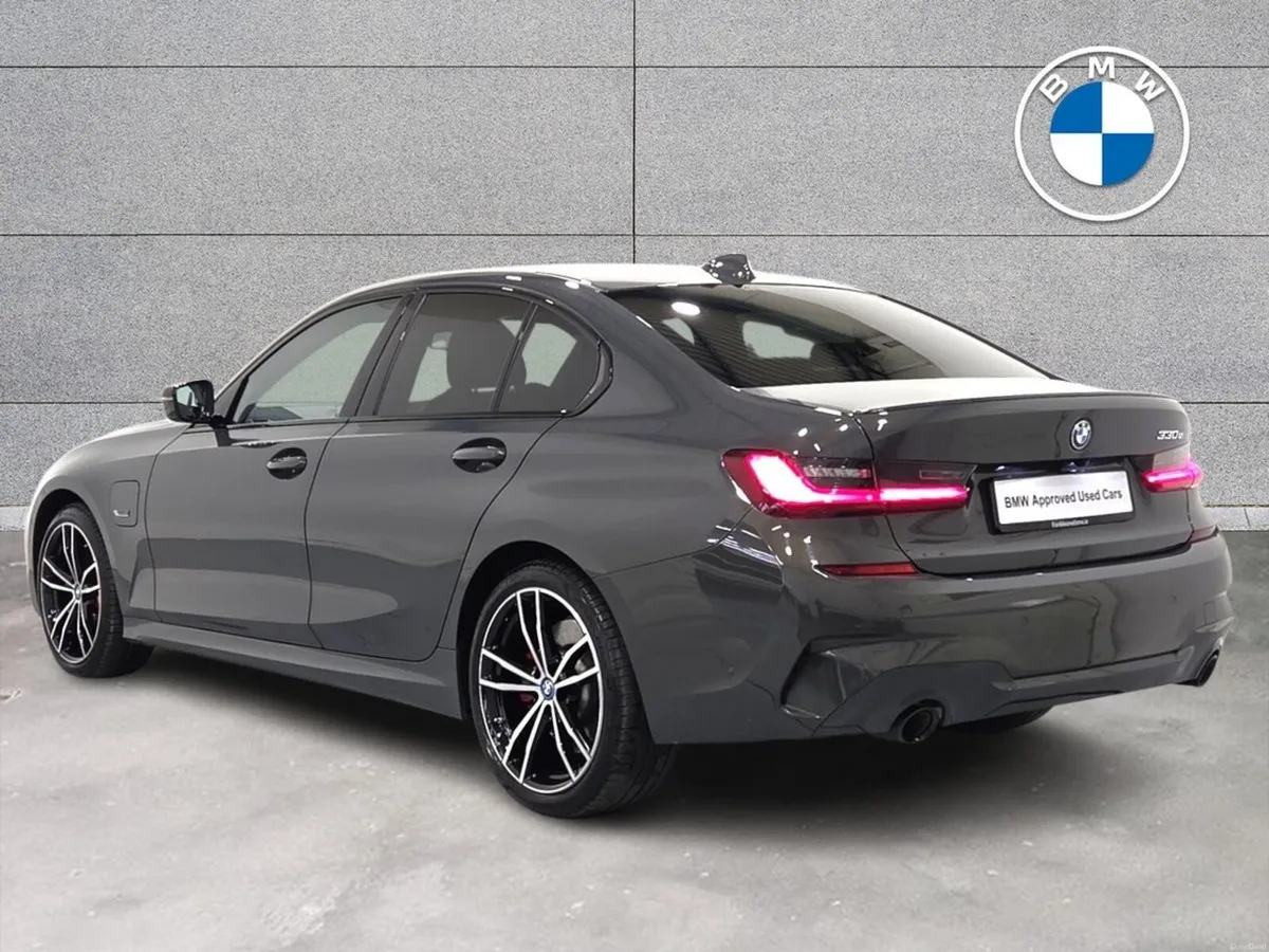 BMW 3-Series 330e M Sport Pro Edition - Image 3