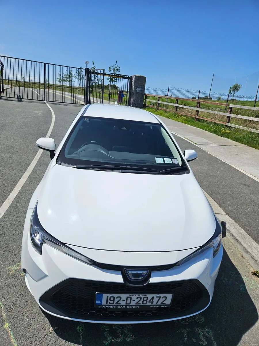 Toyota Corolla  Petrol Hybrid - Image 2