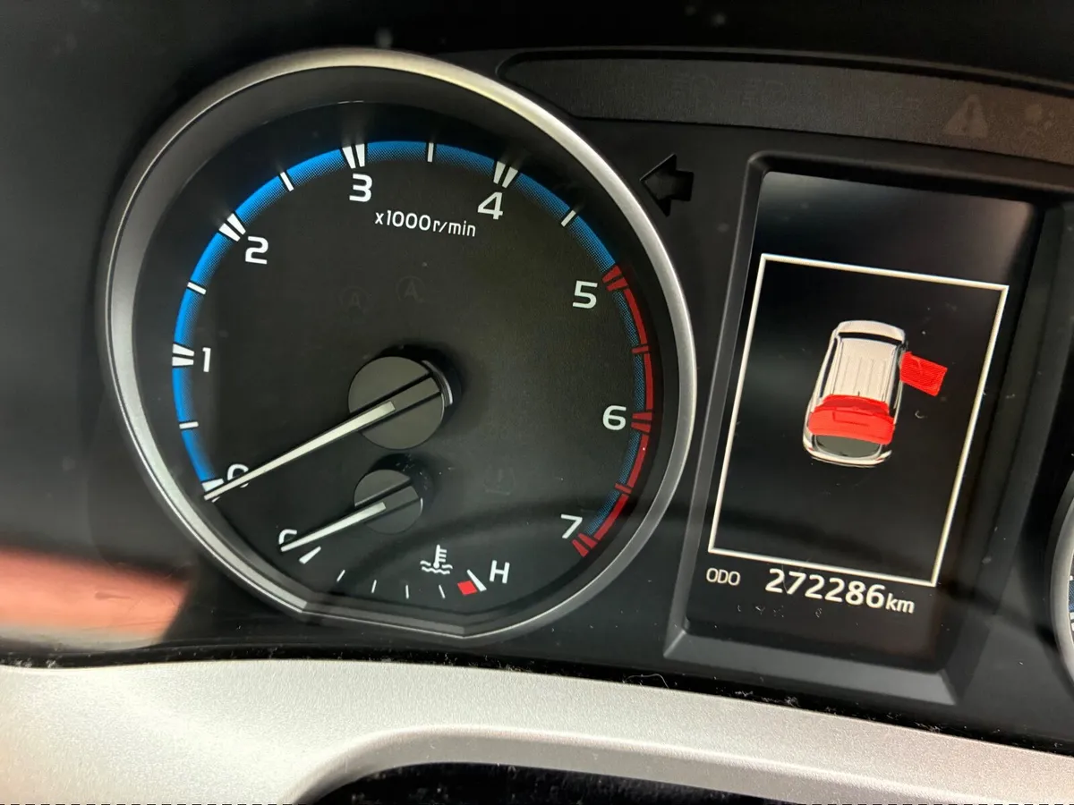Toyota RAV4 2016 - Image 3