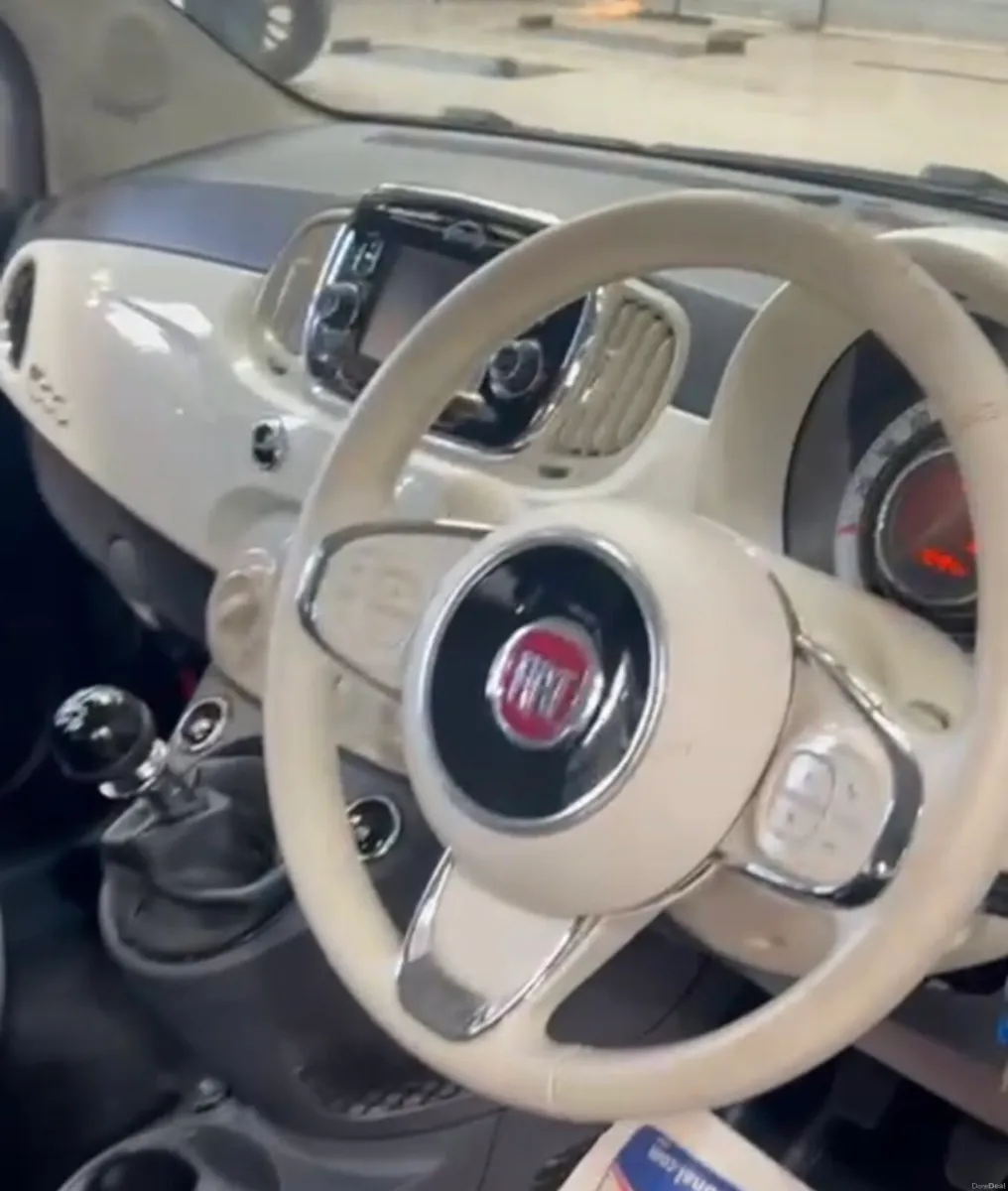 Car - Image 3