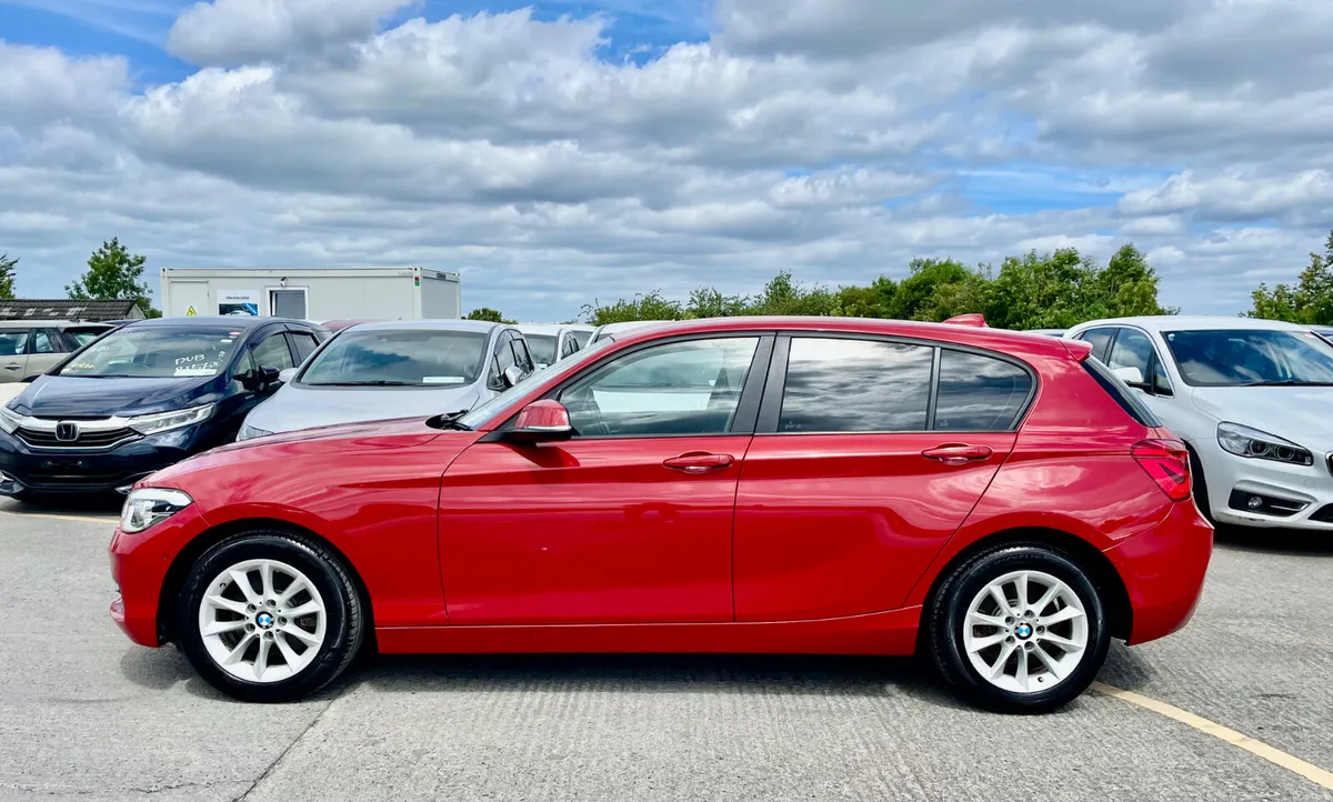 BMW 1-SERIES 2018 / GPS FOR EUROPE, CarPlay) - Image 5