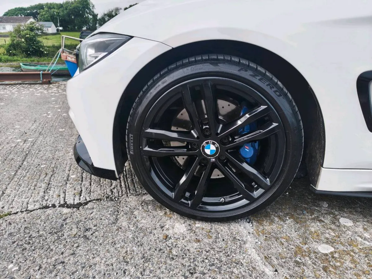 Car - Image 5