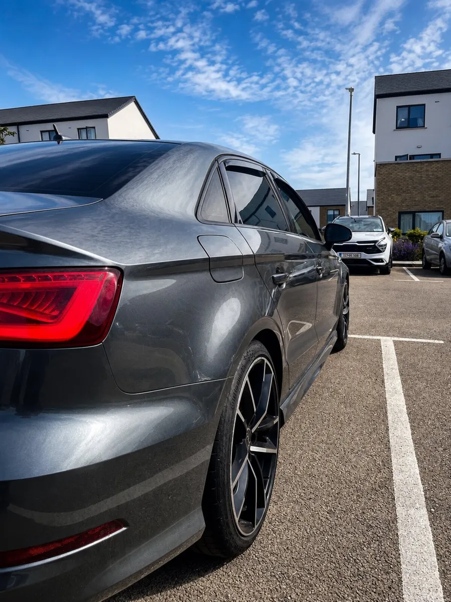 Audi A3 saloon 2.0 TDI S line - Image 4