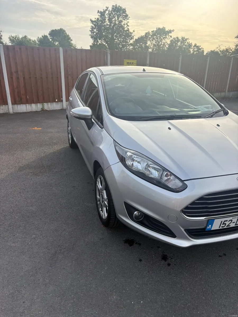 Ford Fiesta 2015 NCT 11/26 - LOW mileage - Image 3