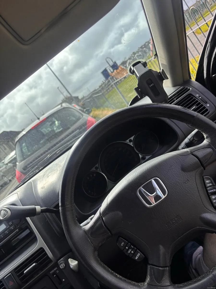 Honda crv k20 automatic 4 wheel drive - Image 3