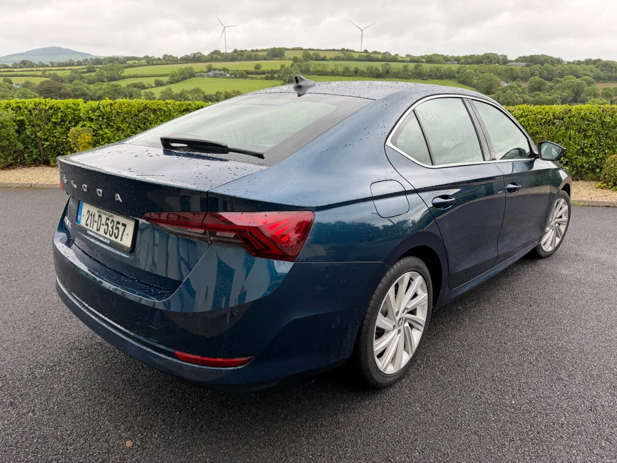 2021 (211)Skoda Octavia Style 2.0 Diesel 115hp - Image 4