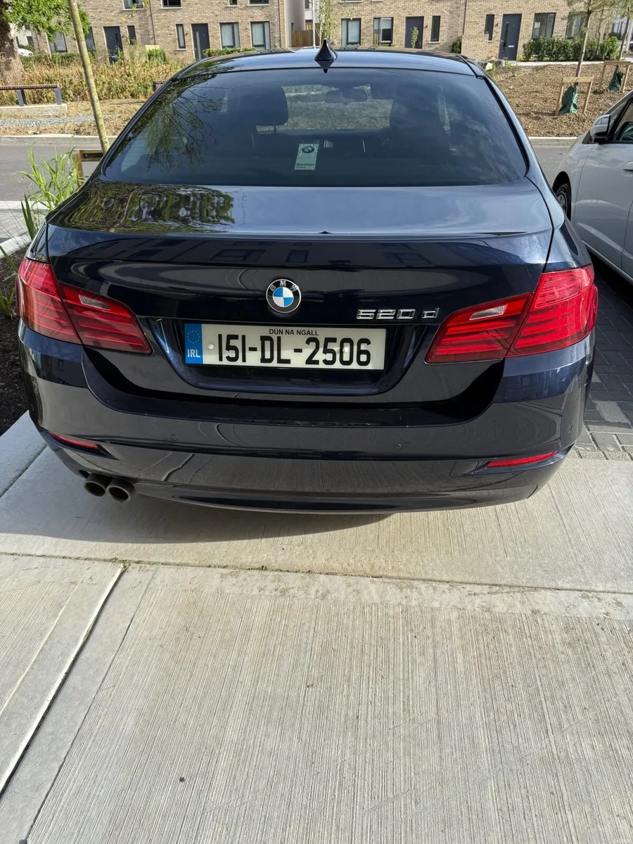 BMW 5-Series 2015 - Image 1