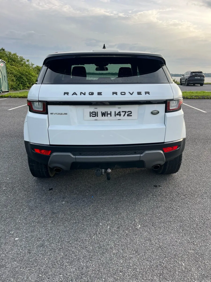 2019 Range Rover Evoque - Image 3