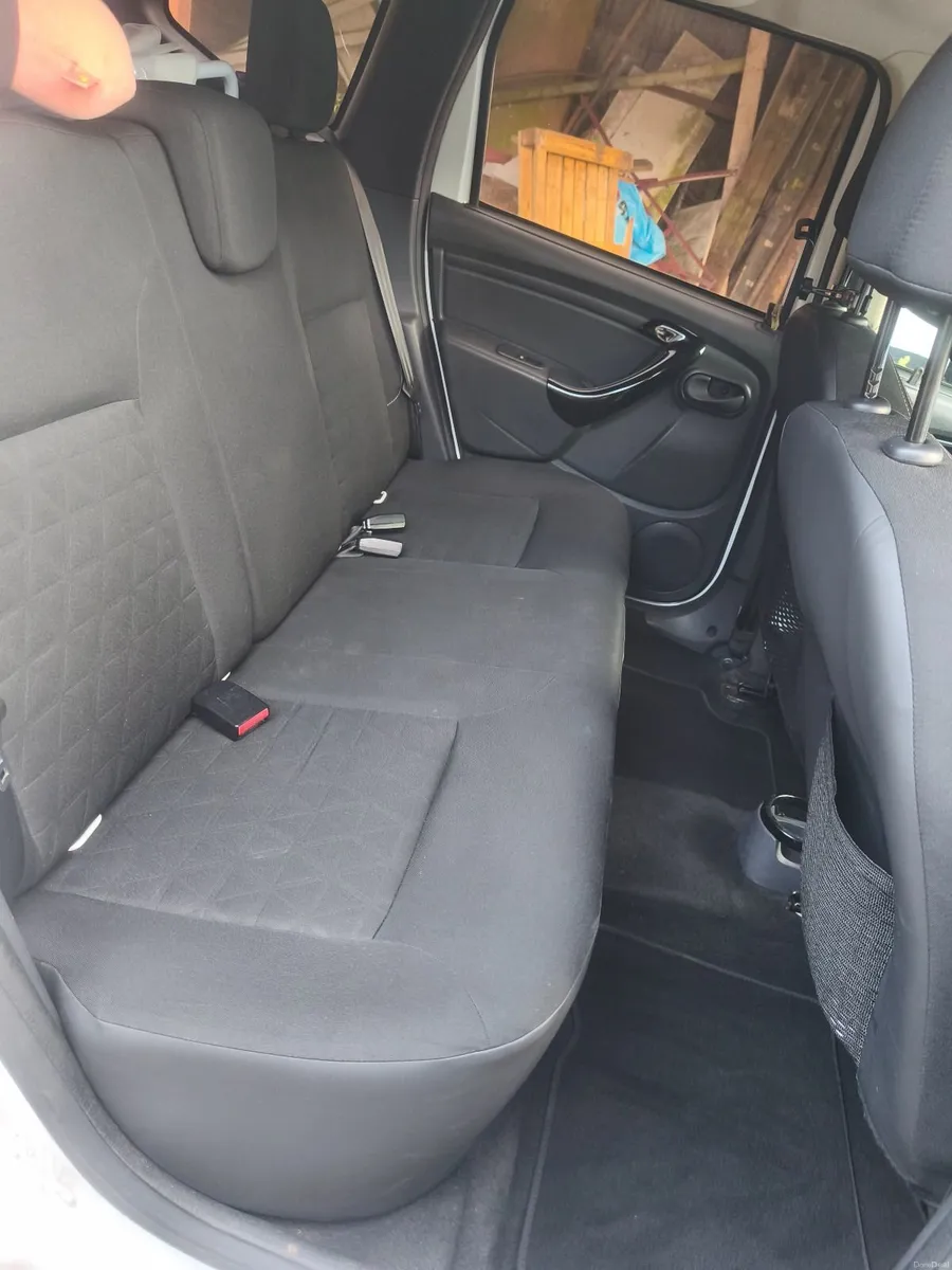 Dacia Duster 2016 - Image 2