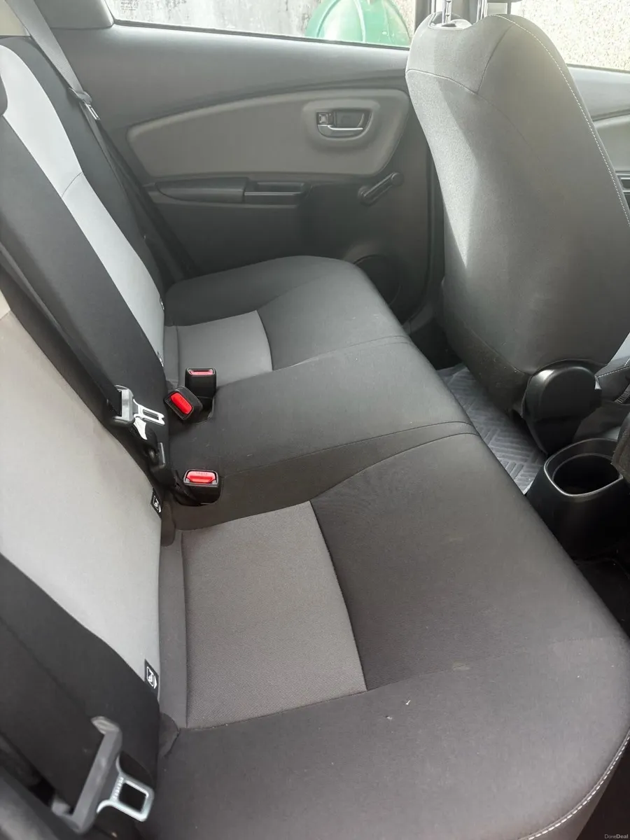 Toyota Yaris 2019 - Image 3