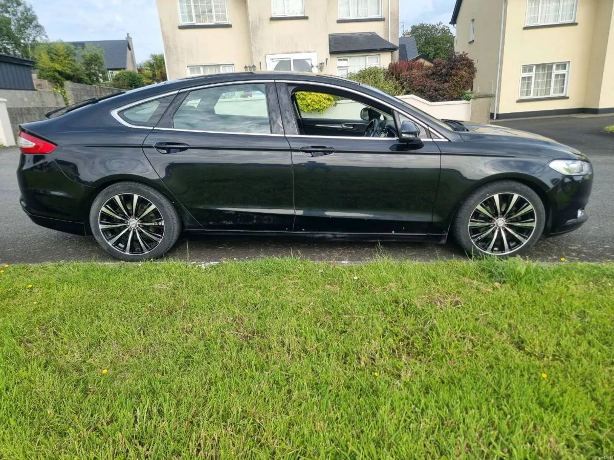 Ford Mondeo Titanium 2.0 TDCI - Image 3