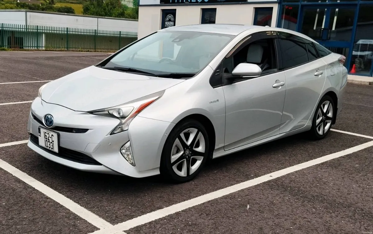 Toyota Prius 51 - Image 3