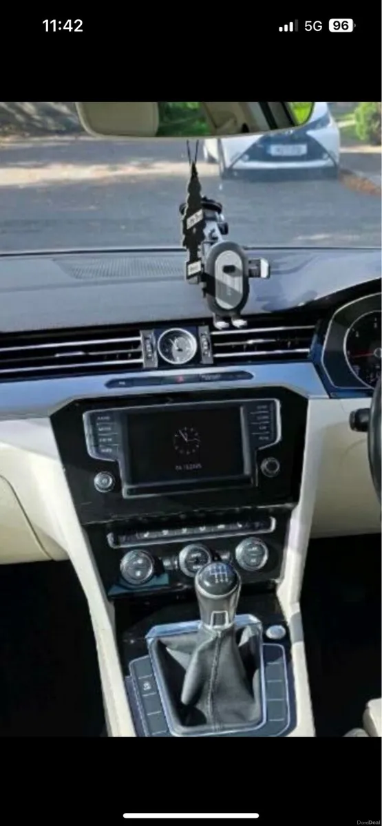 Volkswagen Passat 2015 - Image 6