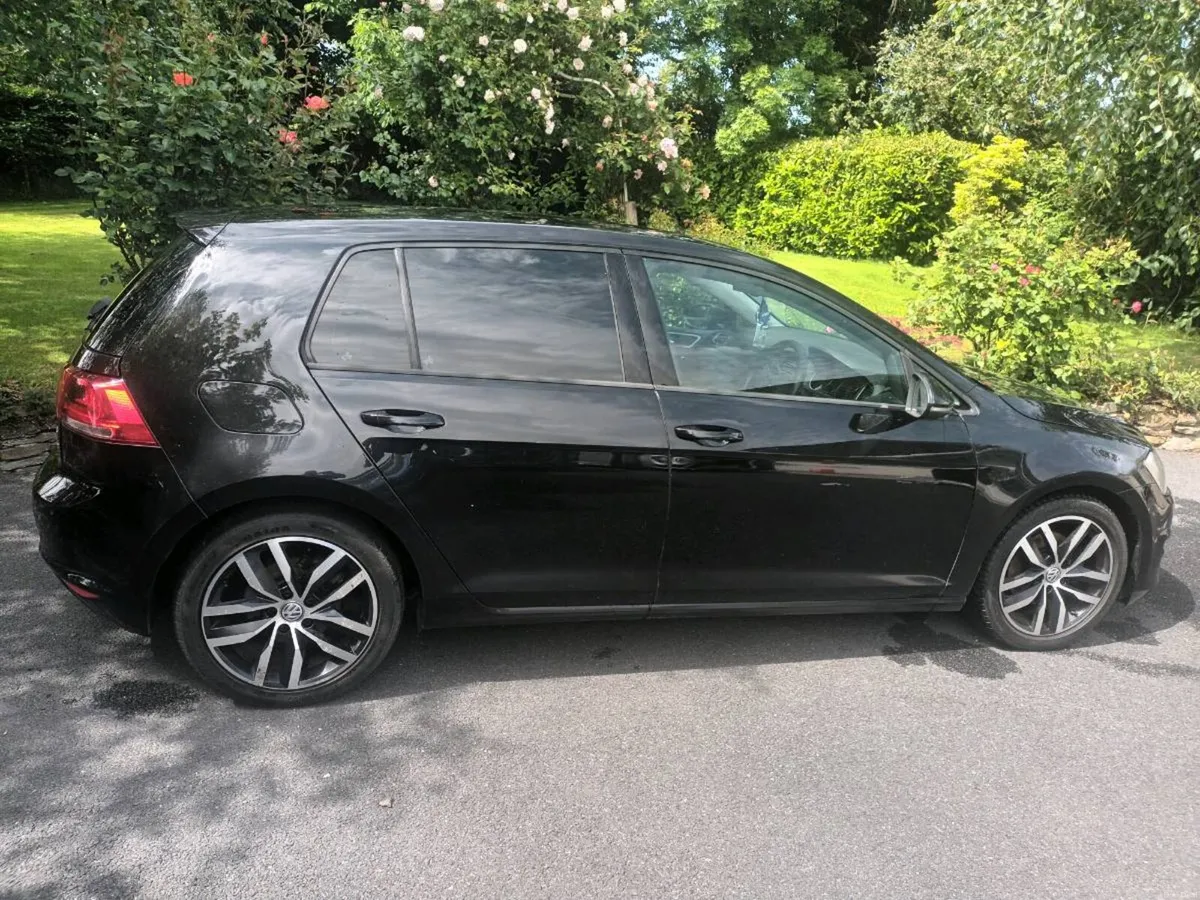 Vw Golf - Image 1