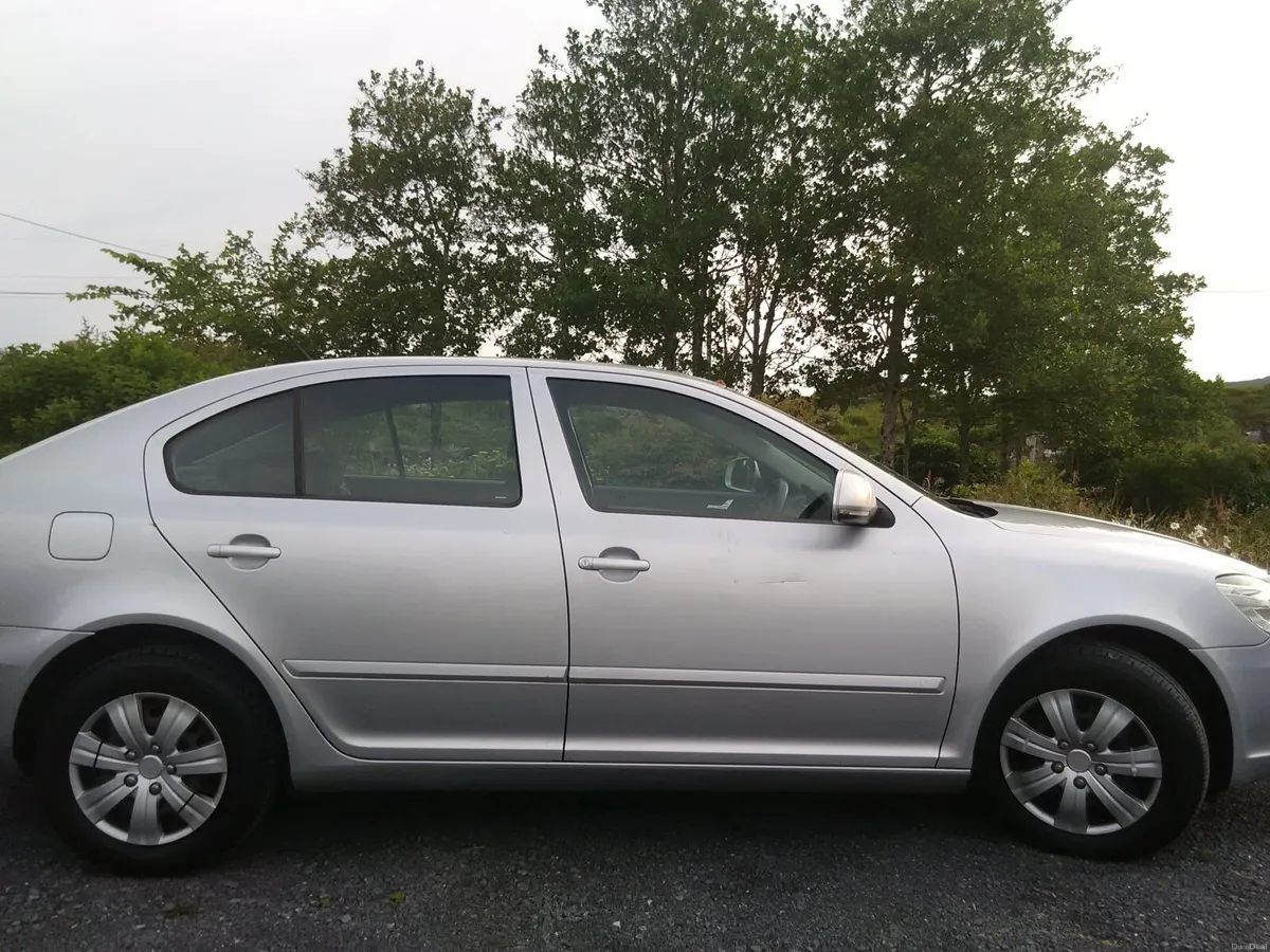 Skoda Octavia 2012 - Image 6
