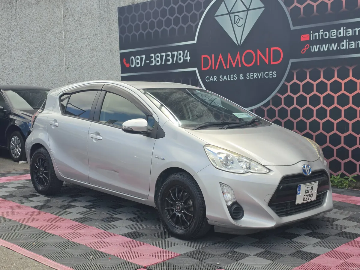 Toyota Aqua 2015 - Image 1
