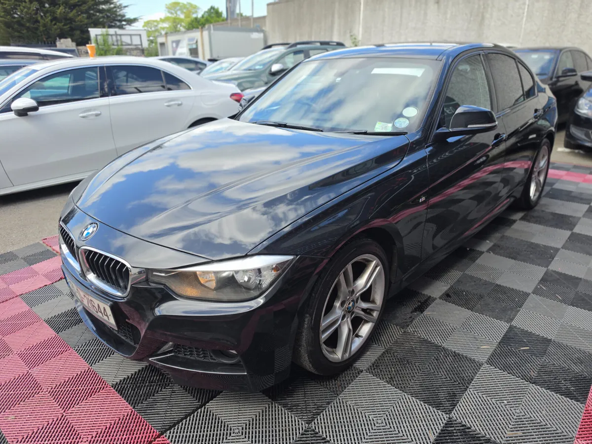 BMW 318D M-SPORT LOW KMS **EXCLUSIVE SUMMER SALE** - Image 3