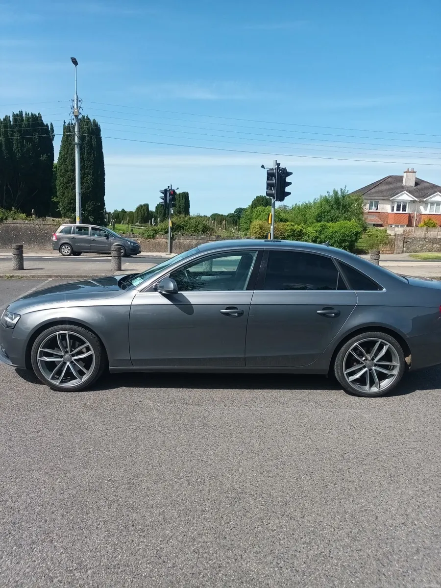 Audi A4 2015 - Image 1