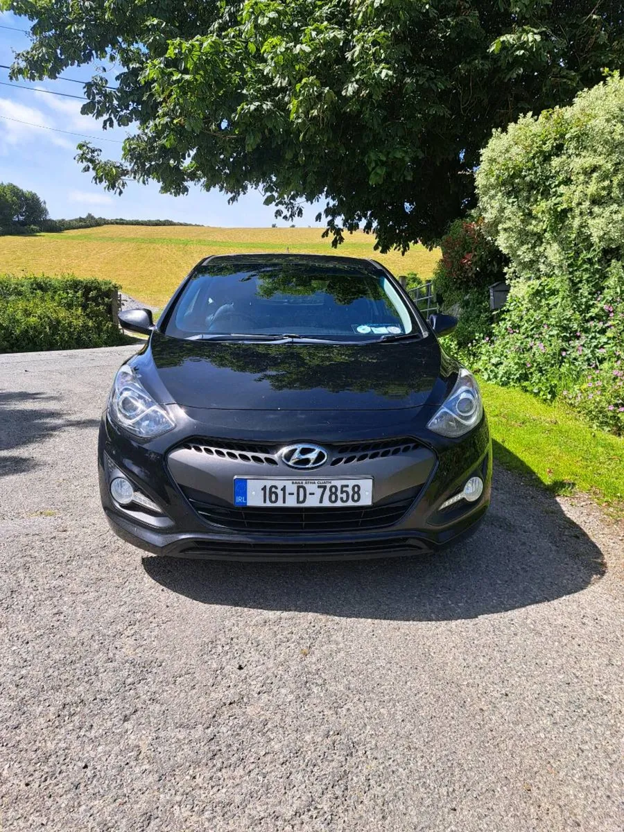 161 Hyundai i30 Van - Image 4