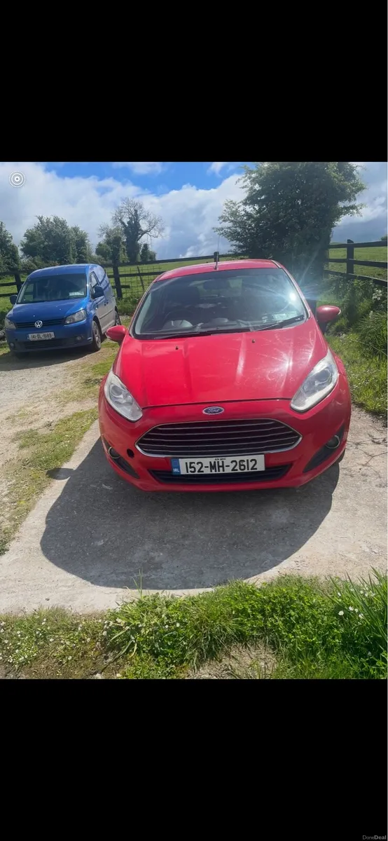 Red ford fiesta - Image 1