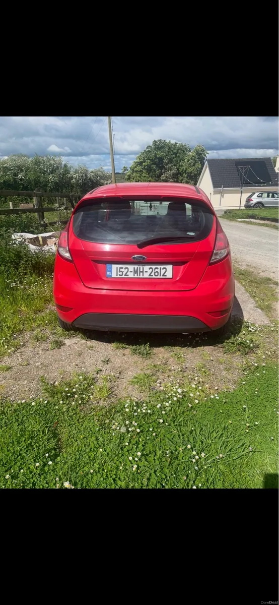 Red ford fiesta - Image 3