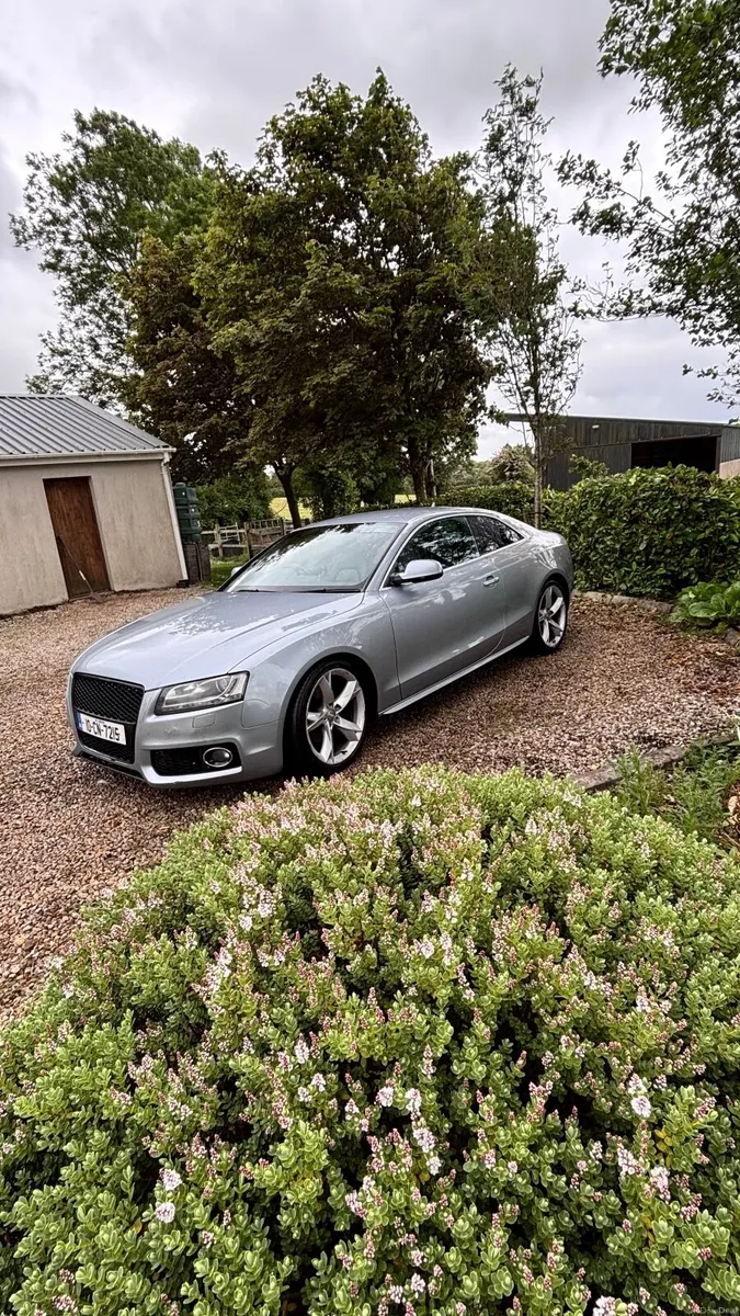 Audi A5 coupe 2010 Sline  207 hp 2.0L - Image 6