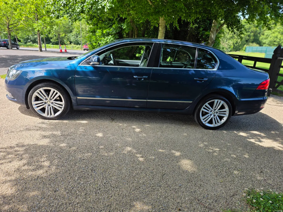 2014 SKODA SUPERB ELEGANCE 2.0 TDI  (HIGH SPEC) - Image 4
