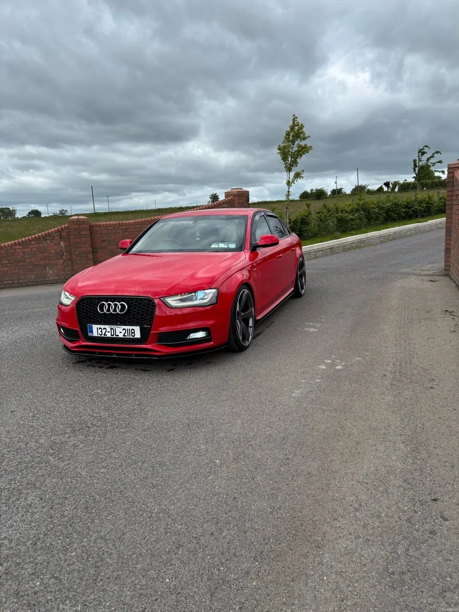 A4 Audi S-Line Black Edition - Image 3
