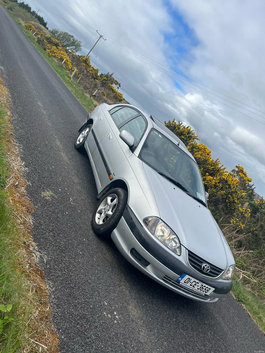 Toyota avensis - Image 3