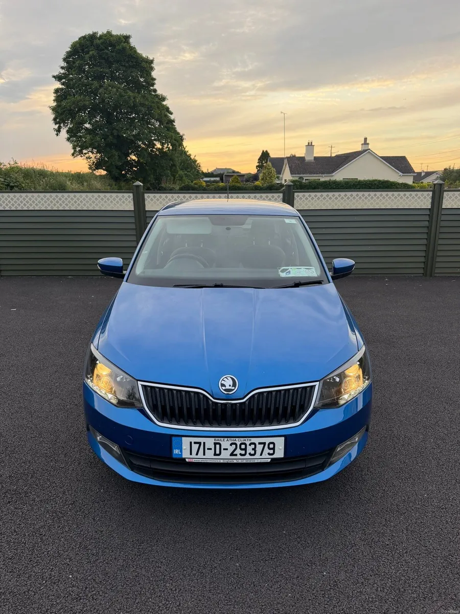 Skoda Fabia 1.2tsi *one owner from new* - Image 4