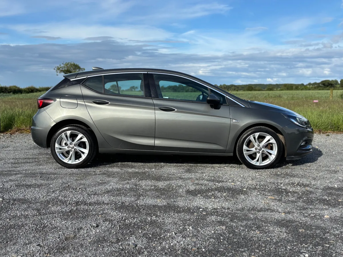 Opel Astra 1.6 CDTI 2018 – Excellent Condition - Image 2