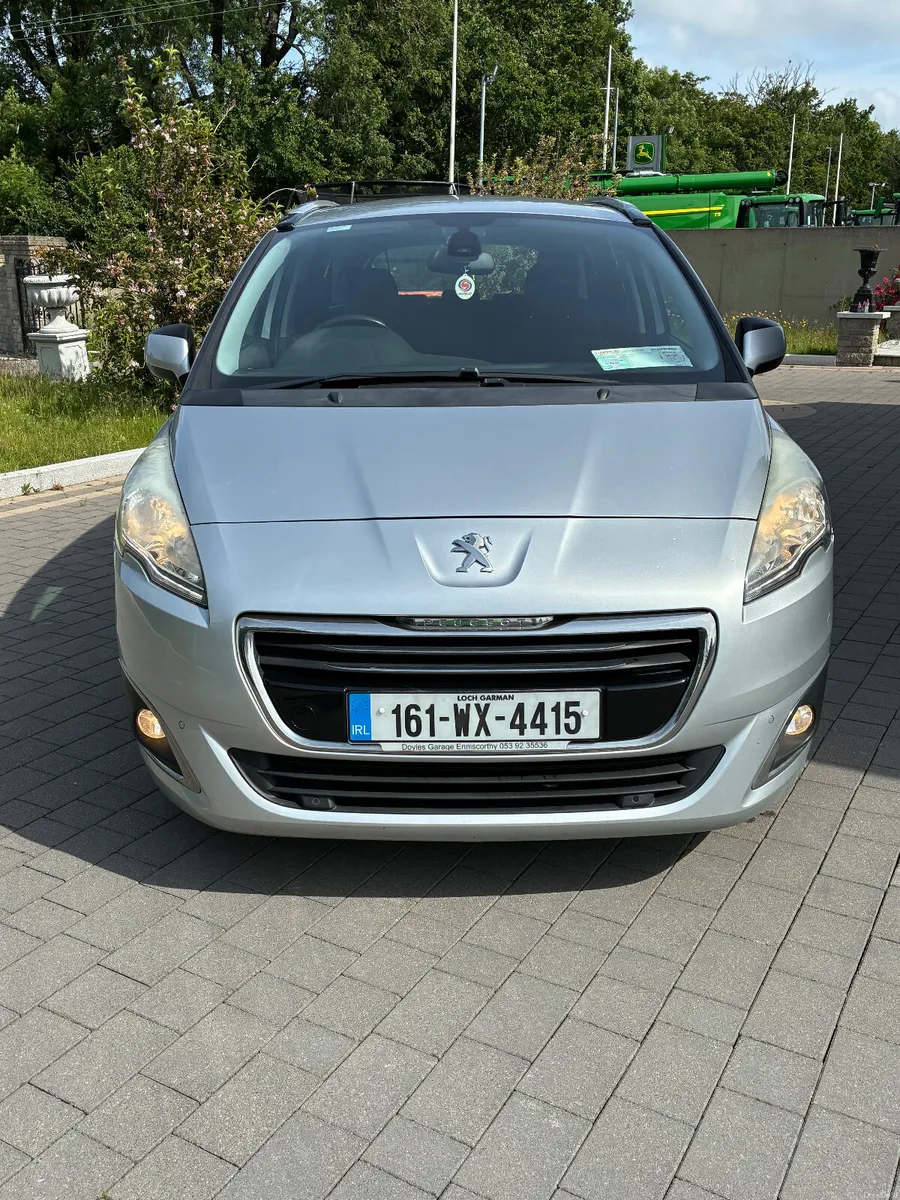 2016 Peugeot 5008 7 seater - Image 3