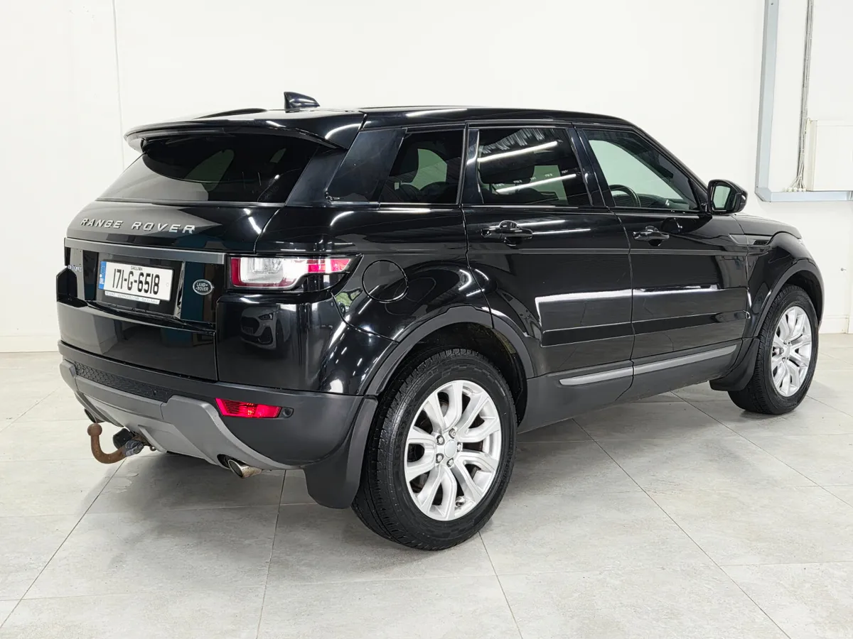 2017 Range Rover Evoque 2.0 ED4 SE - Lady Owner - Image 3