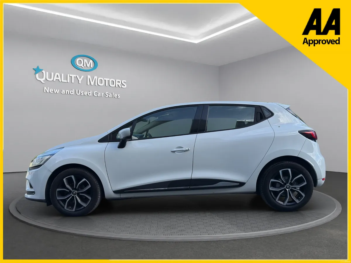 2017 RENAULT CLIO 1.2L PETROL AUTOMATIC (S60) - Image 4