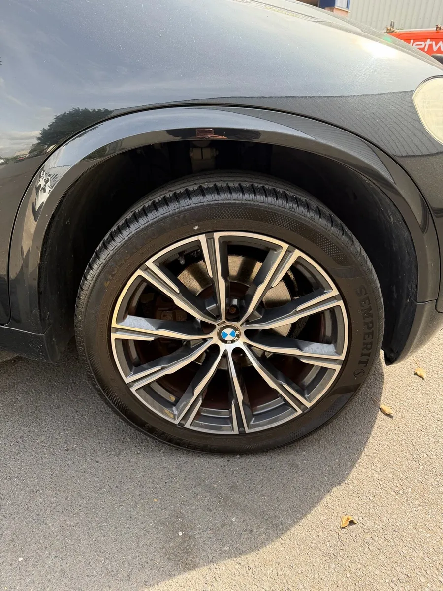 BMW x5 n1 5 seater - Image 4