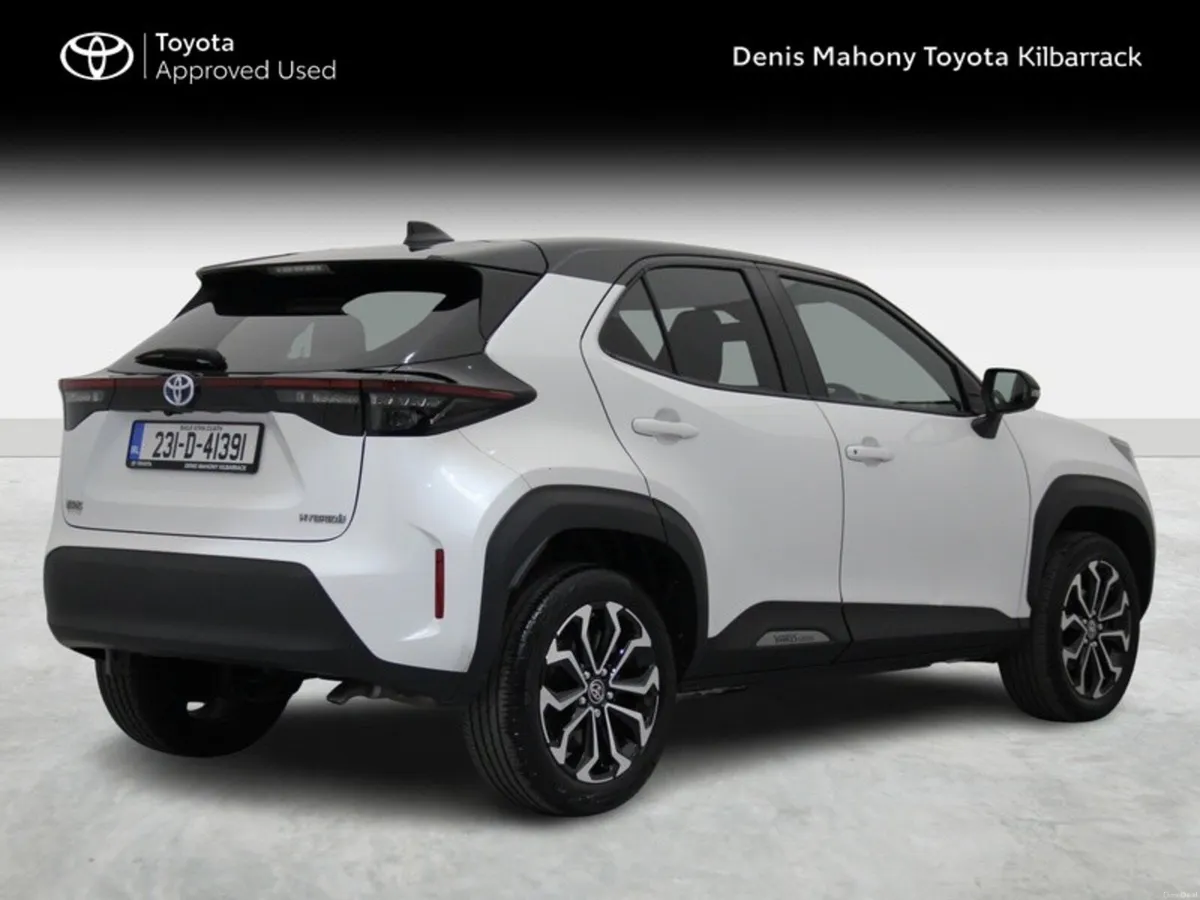 Toyota Yaris Cross LUNA SPORT - Image 2