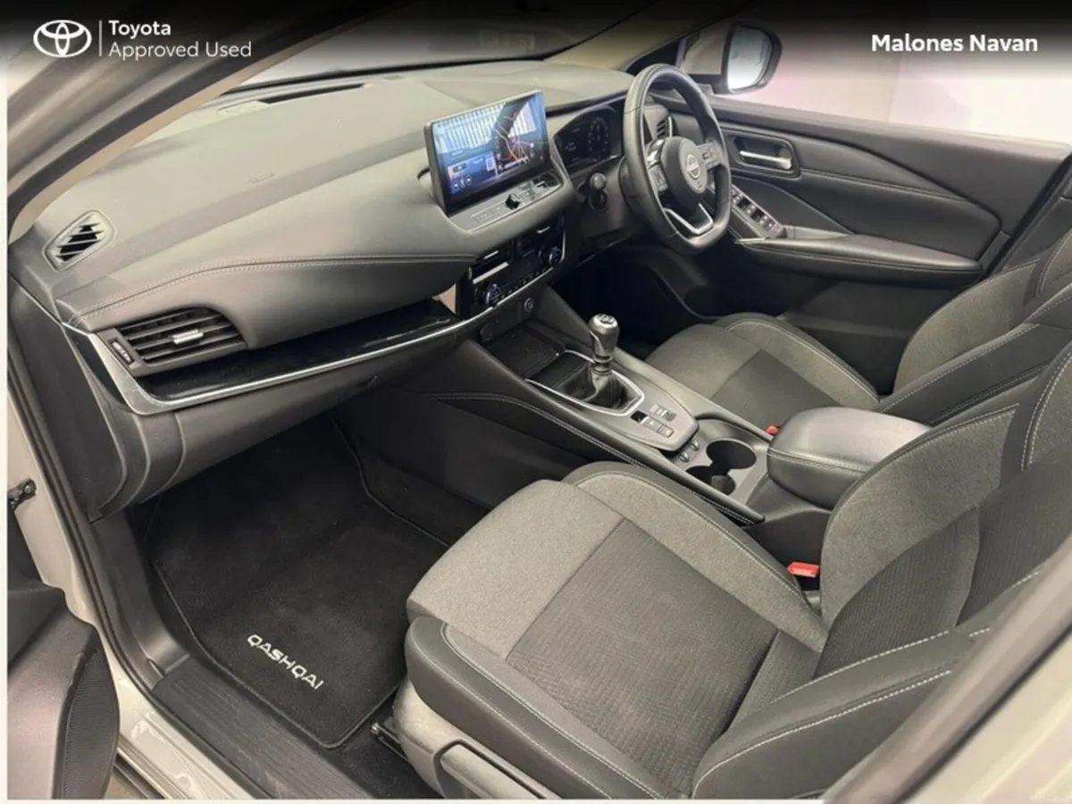 Nissan Qashqai QQ 1.3 HYB SV PREMIUM GR RR MY - Image 6