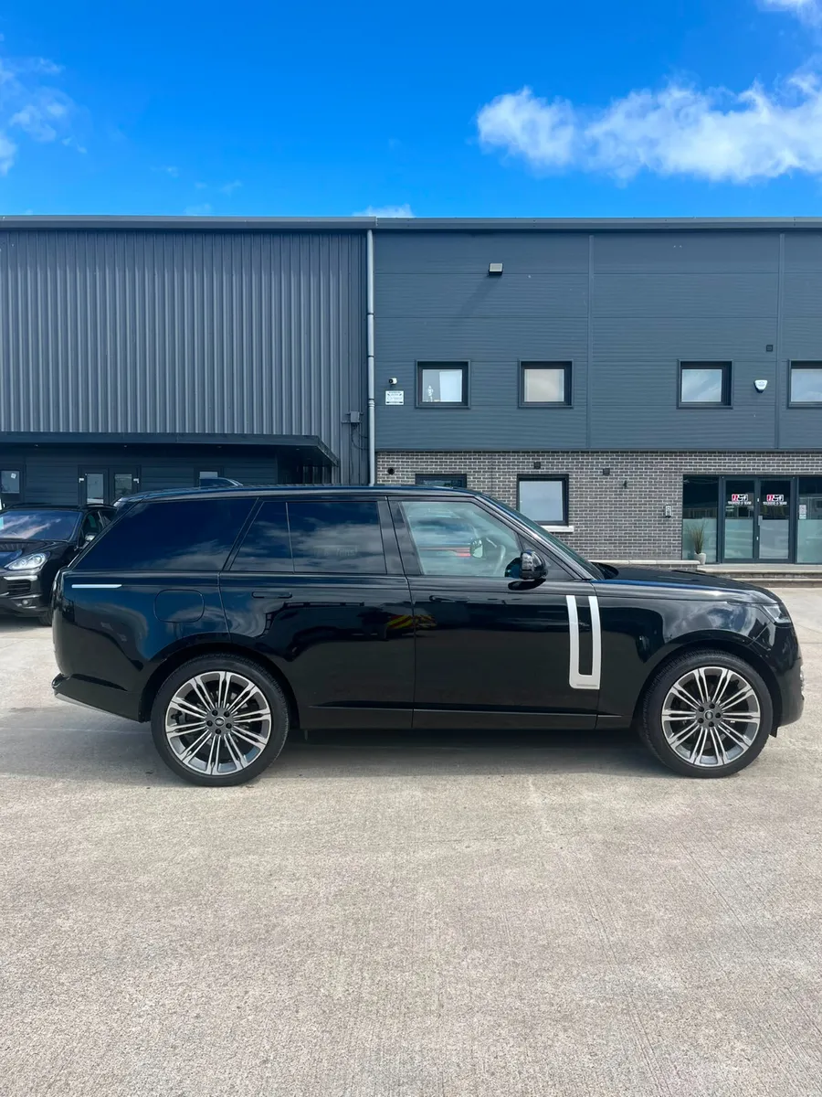 November 2024 Land Rover Range Rover Autobiography - Image 2