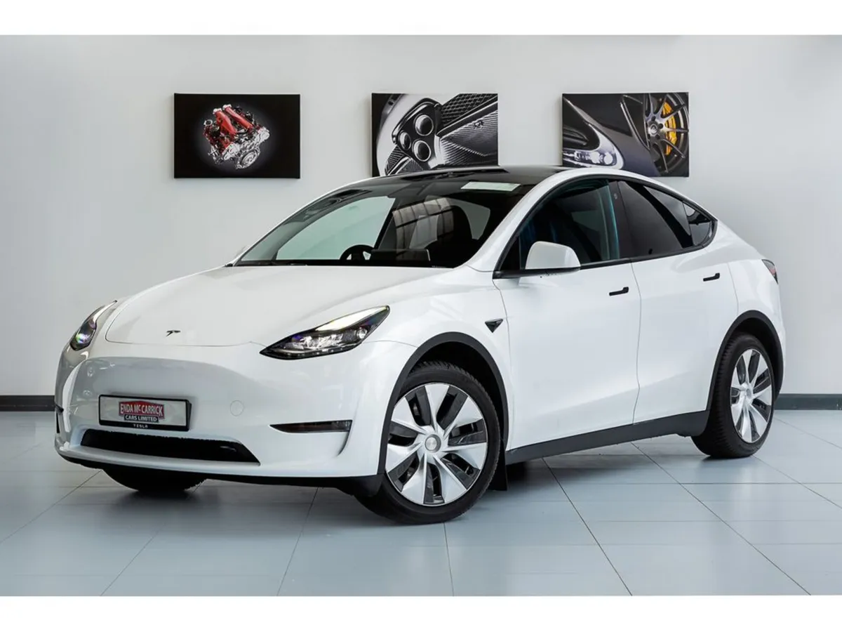 Tesla Model Y Long Range AWD - Image 1