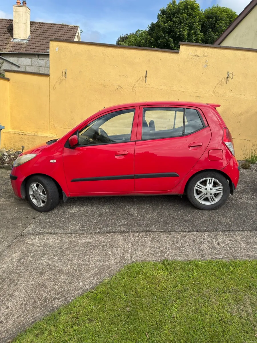 Hyundai i10 - 2010 - NCT 03/27 - 1 owner from new - Image 2