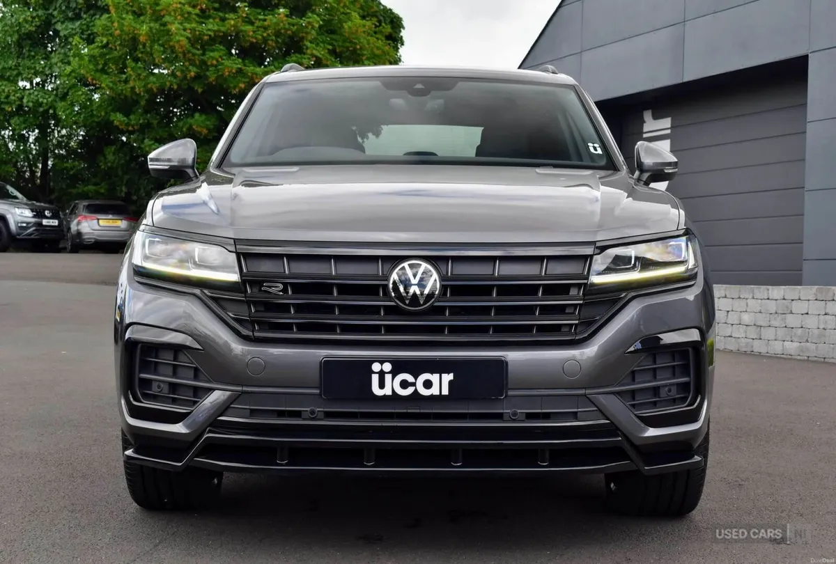 Volkswagen Touareg 3.0 Touareg V6 R-Line TDI Auto - Image 2