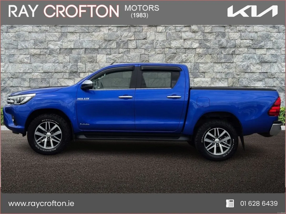 Toyota Hilux HILUX 2.4 D4D INVINCIBLE 4WD D + VAT - Image 5