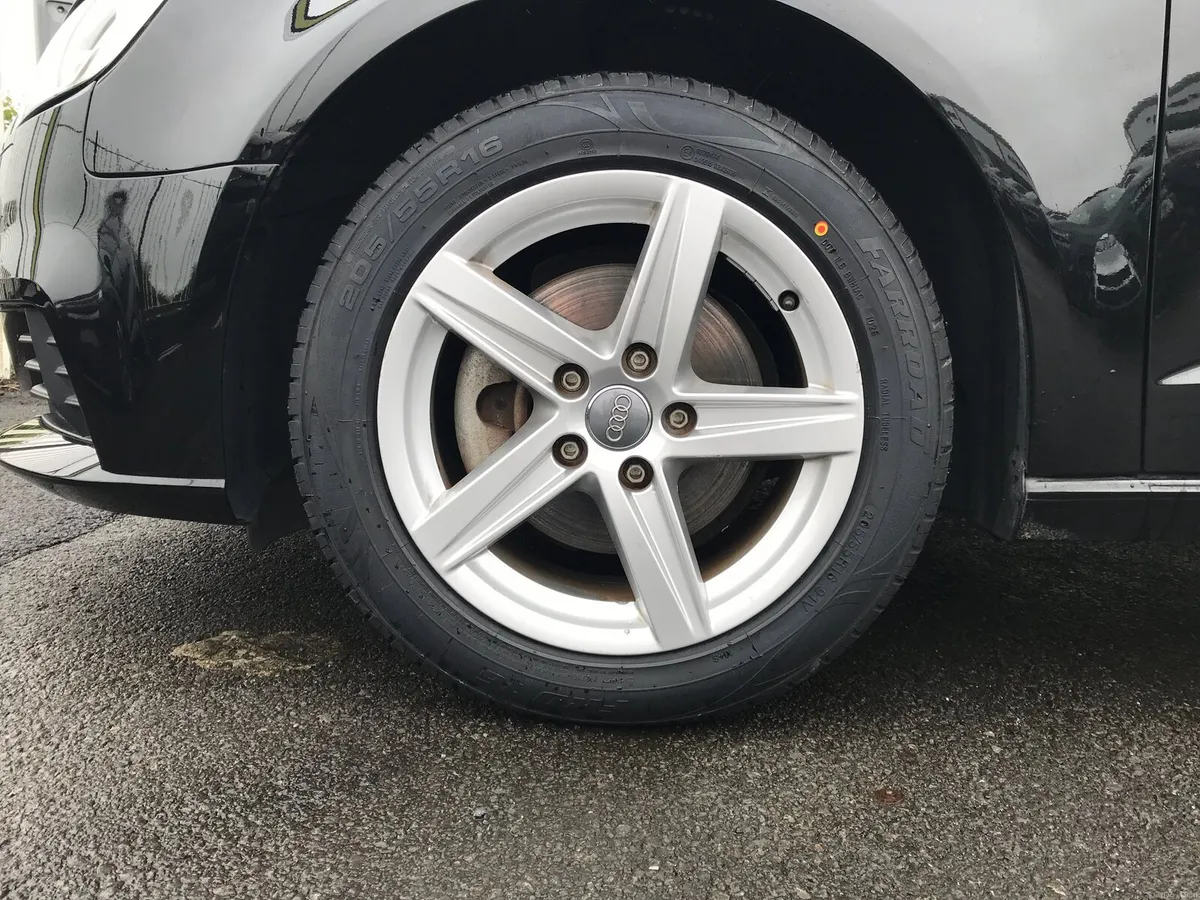 Audi A3 2019 - Image 5