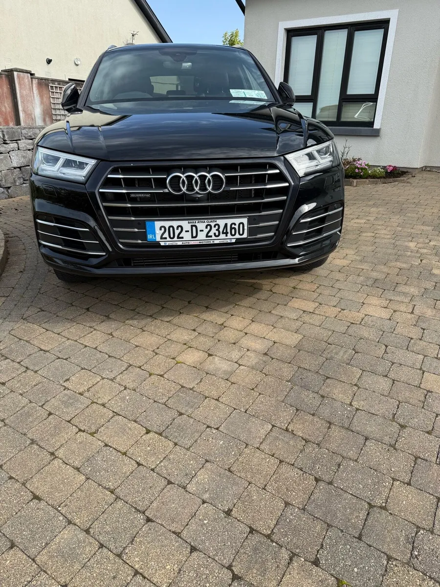 202 Audi Q5 55 TFSIe Quattro Competiton - Image 4