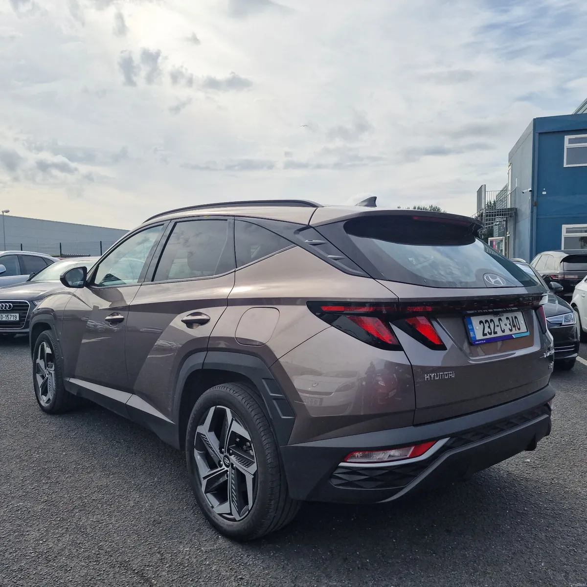 Hyundai Tucson 2023 Petrol Plug-in Hybrid - Image 3