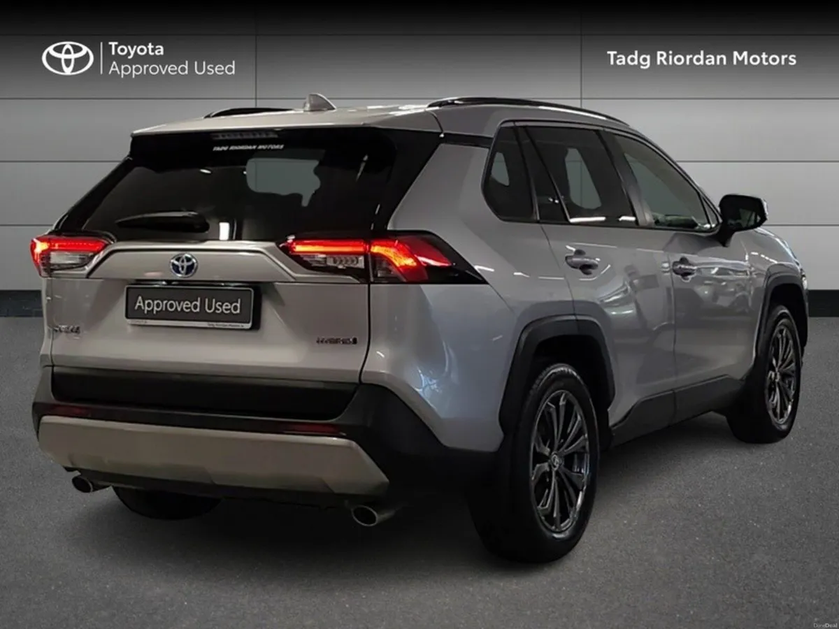 Toyota RAV4 HYBRID SOL - Image 2
