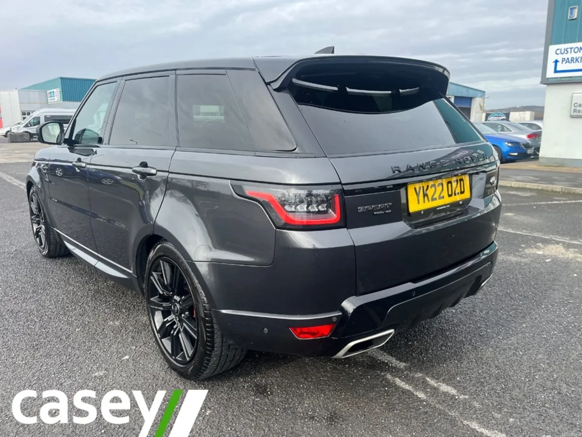 Land Rover Range Rover Sport SPORT BLACK P4 DYNAMI - Image 2